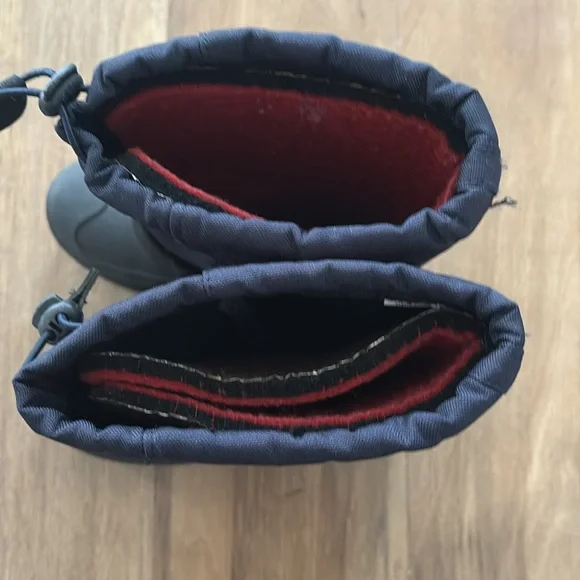 Kamik Black Winter Boots - Picture 3 of 4